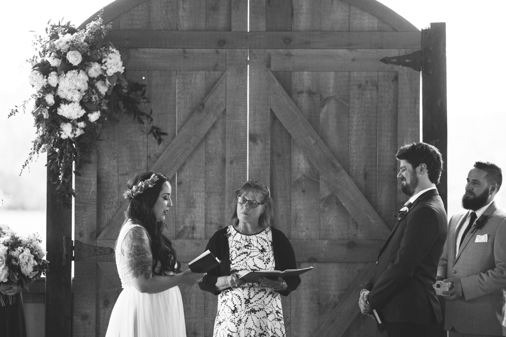 Valley_view_farm_wedding_0106 Massachusetts wedding photographer